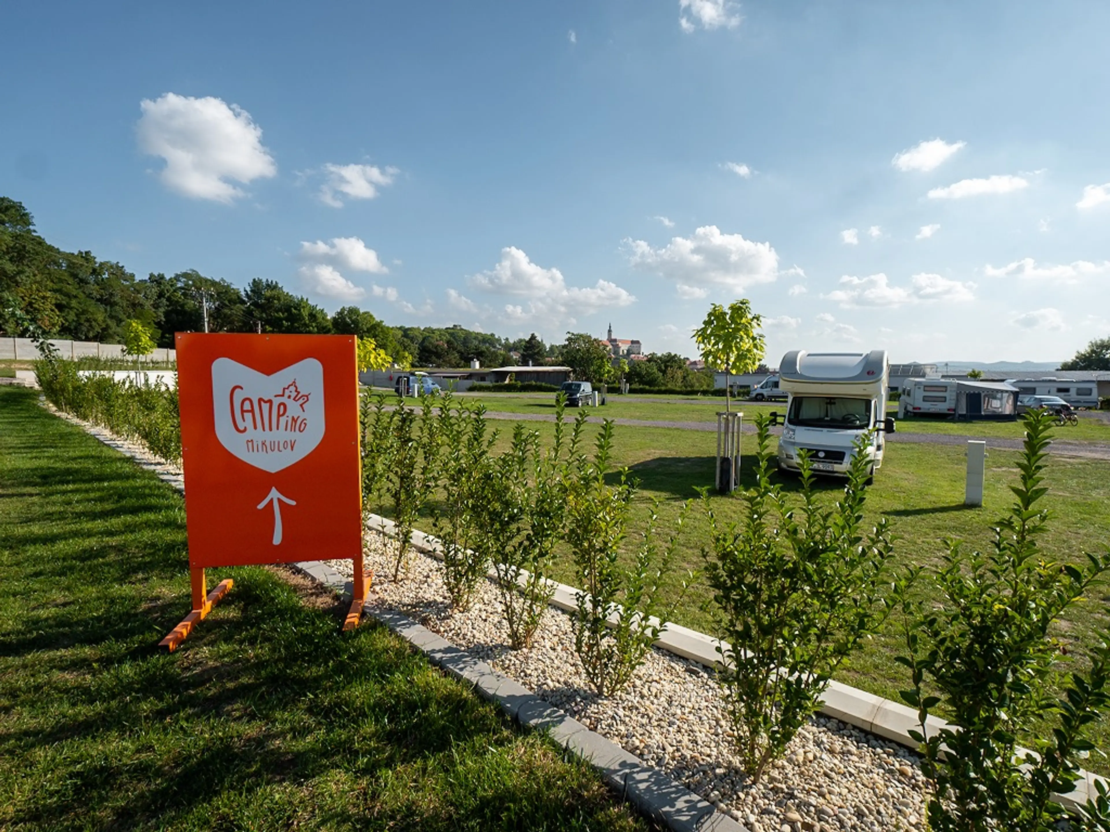 Camping Mikulov carousel-image-1