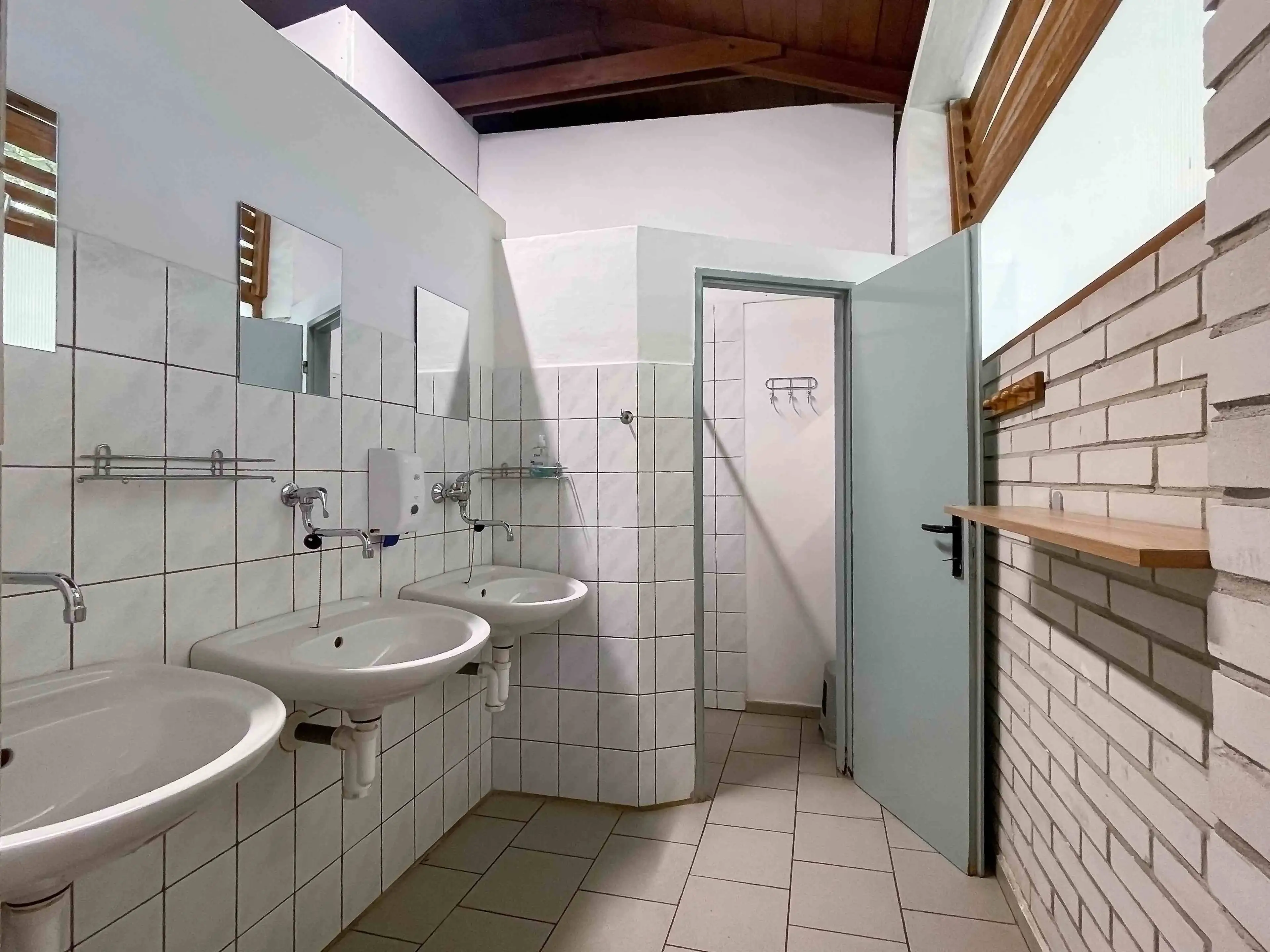 Kemp Březák carousel-image-23