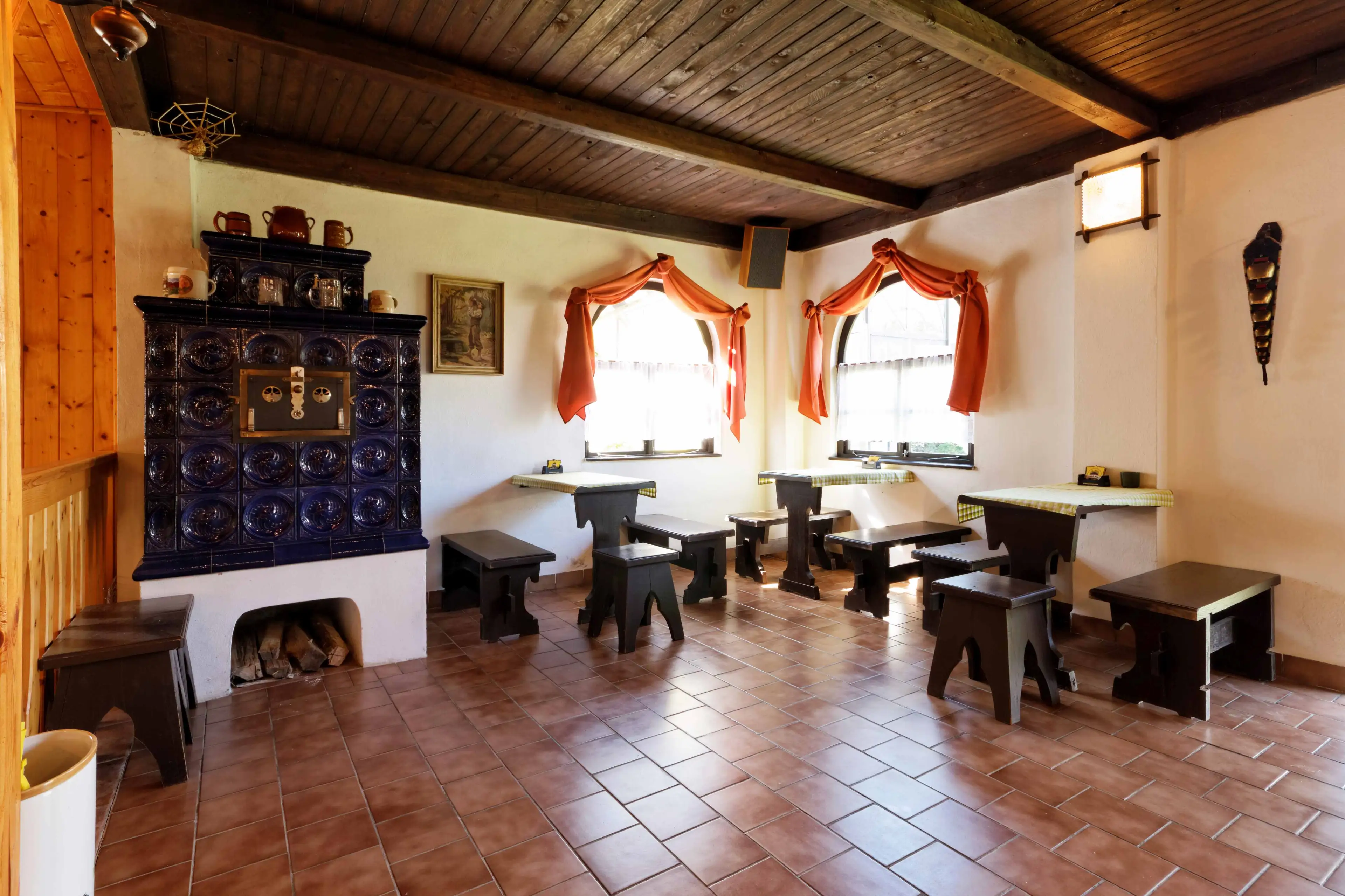 Camping Country carousel-image-14