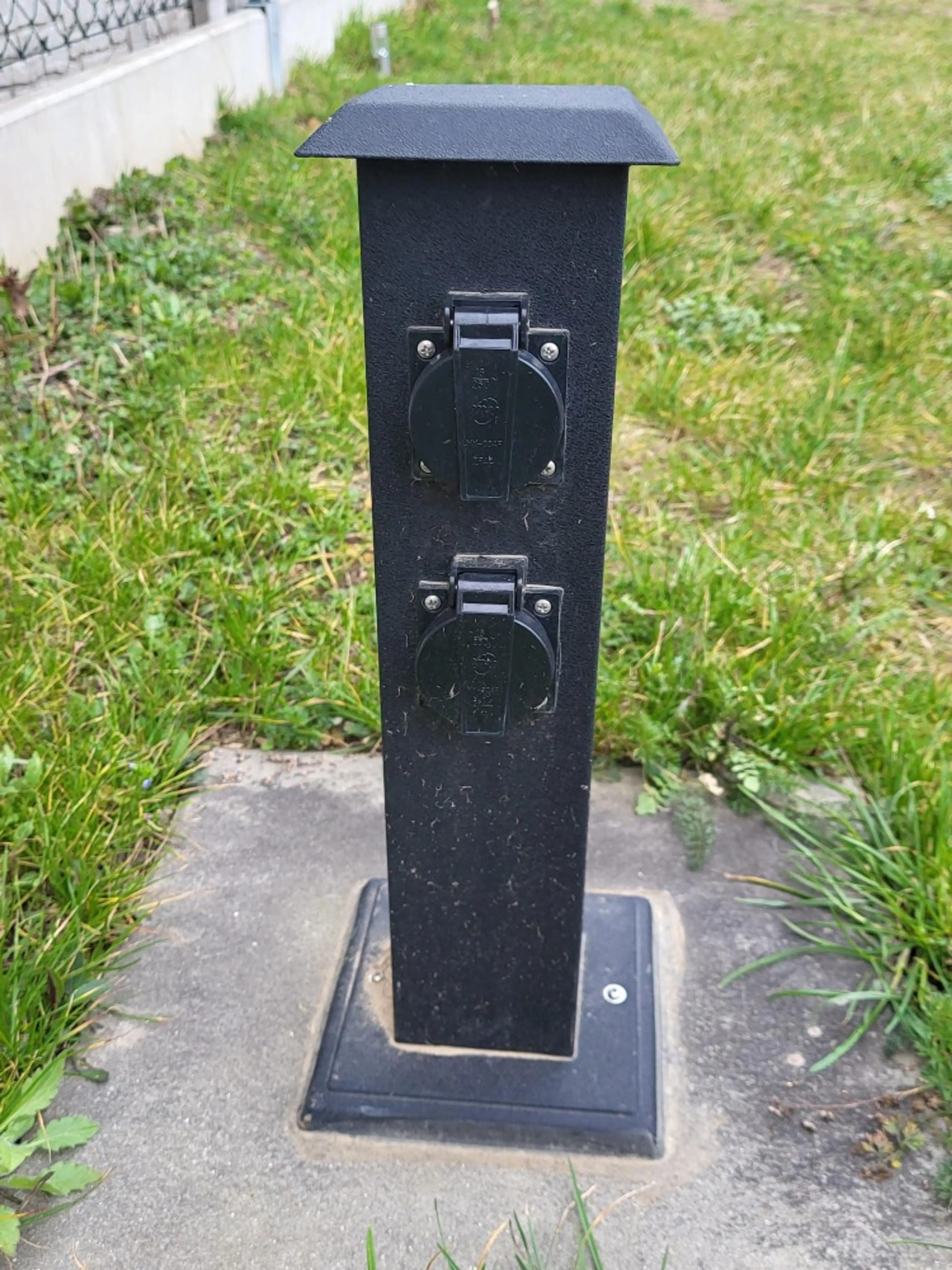 Stellplatz Praha Horní Počernice carousel-image-5