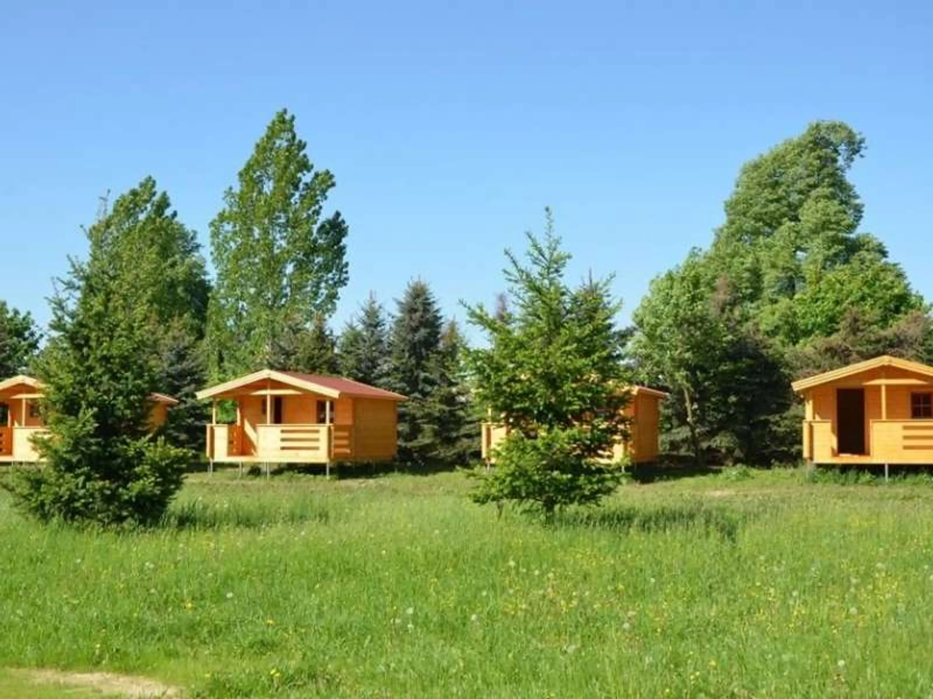 Koupaliště a kemp Chlumec nad Cidlinou carousel-image-2