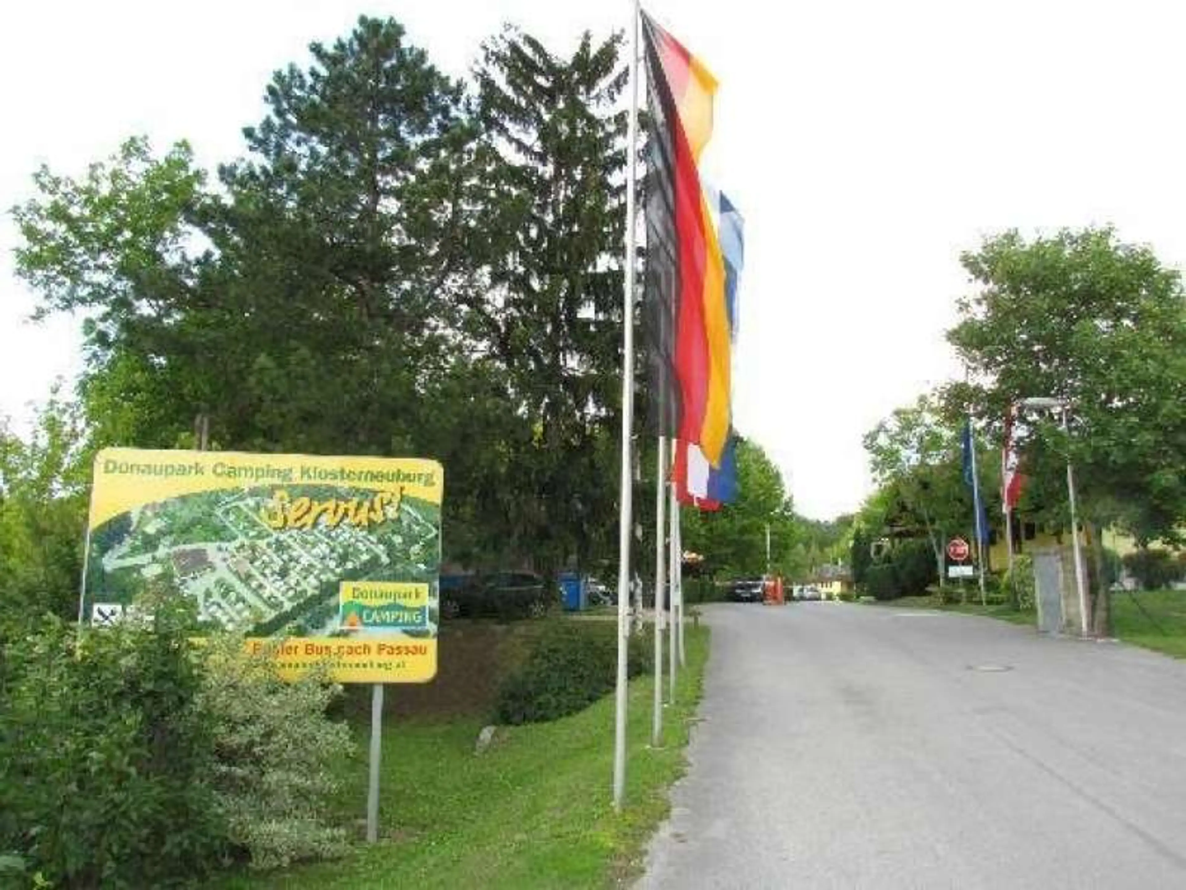 Donaupark Camping Klosterneuburg carousel-image-6