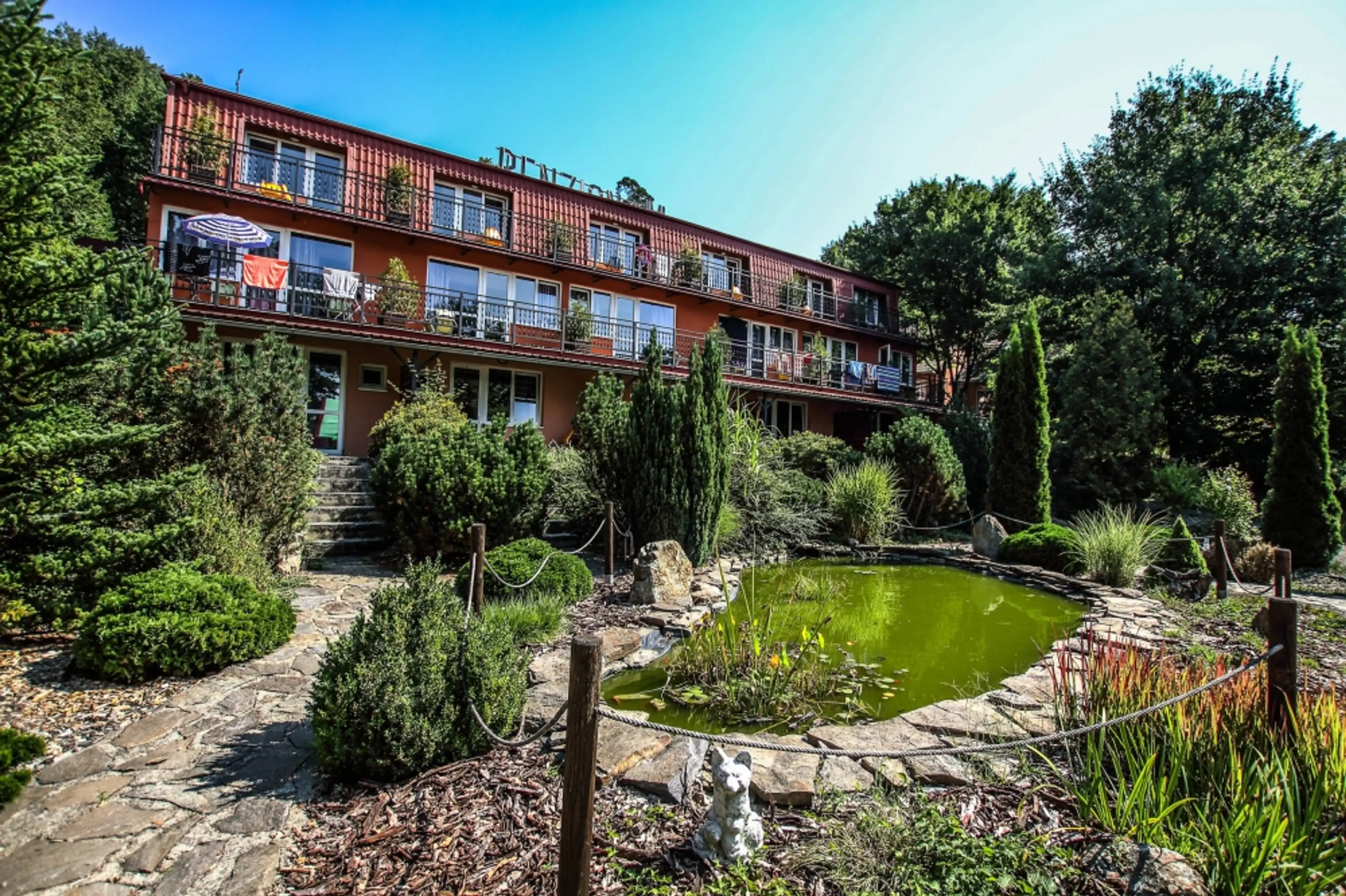 Resort M - Vranovská přehrada carousel-image-13