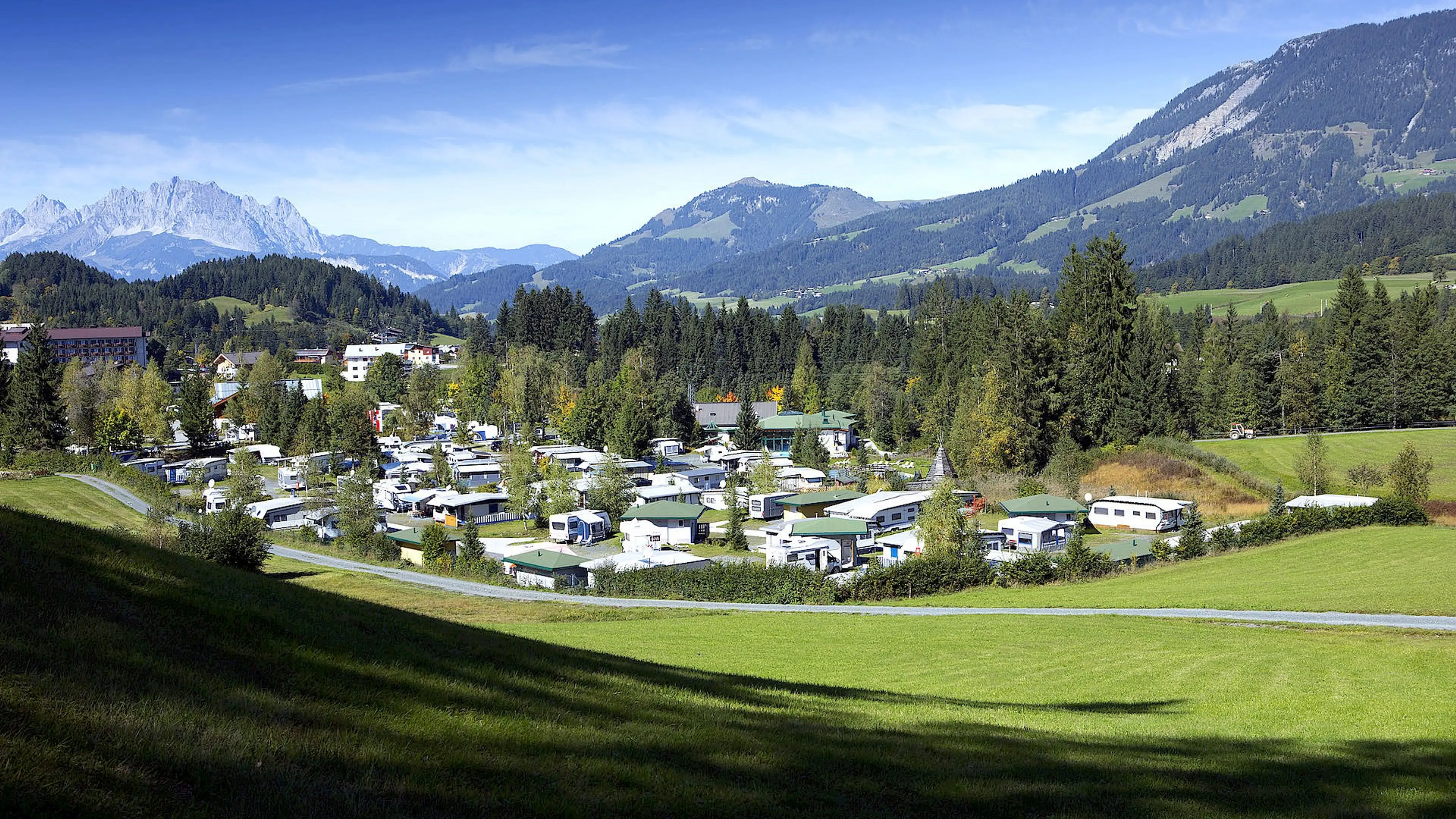 Tirol Camp carousel-image-1