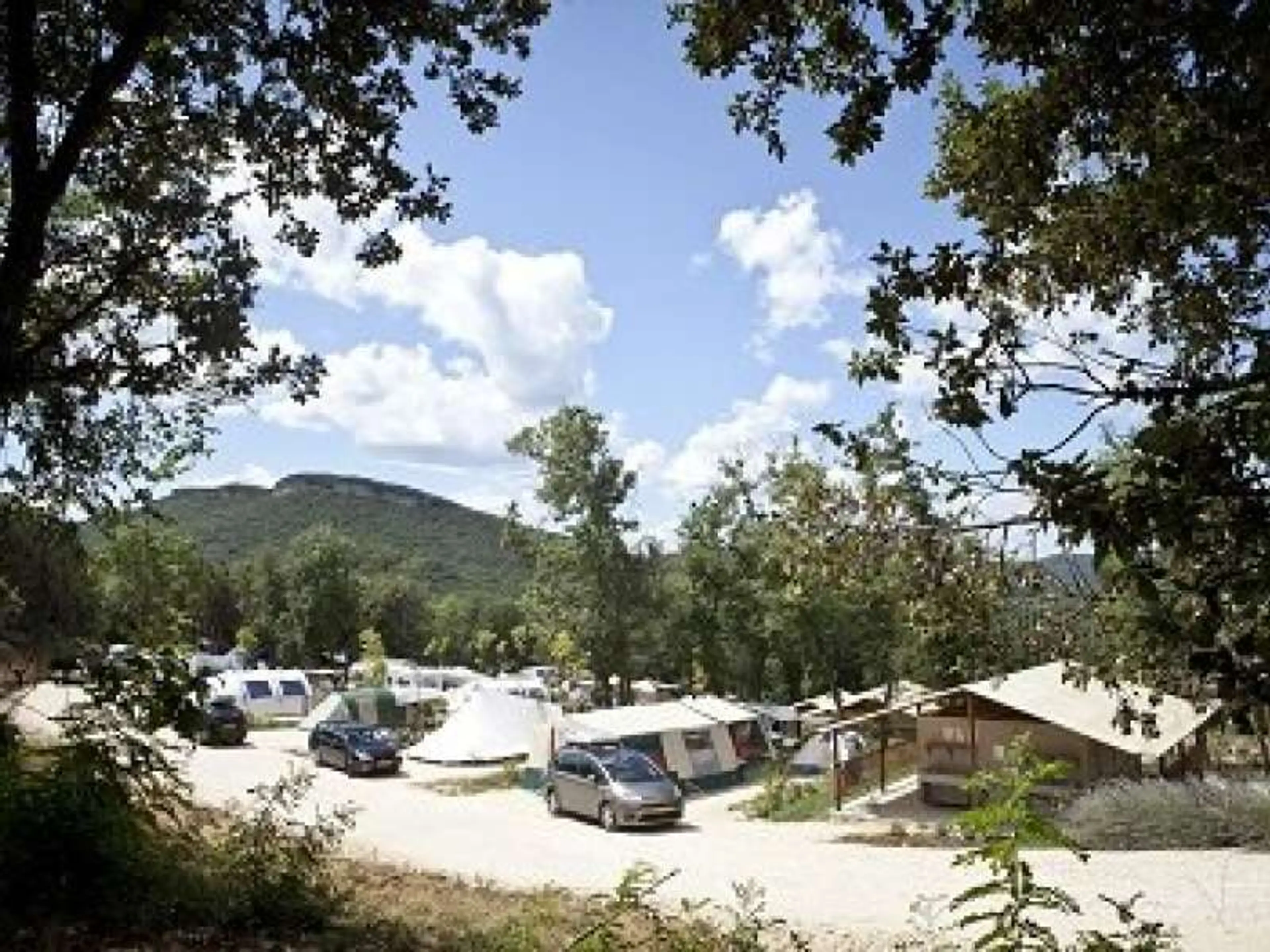 Camping La Vallée Verte carousel-image-1
