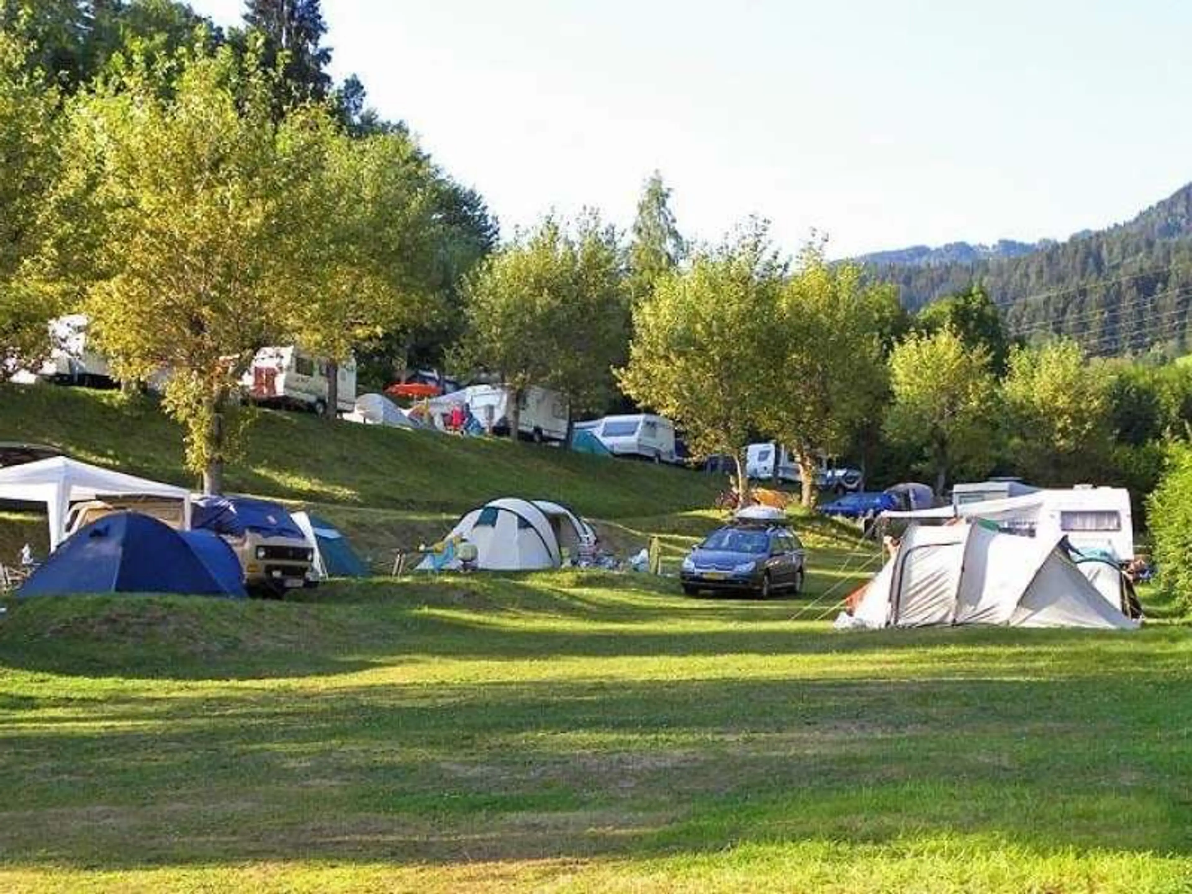 Sonnen-Panorama Camping carousel-image-1