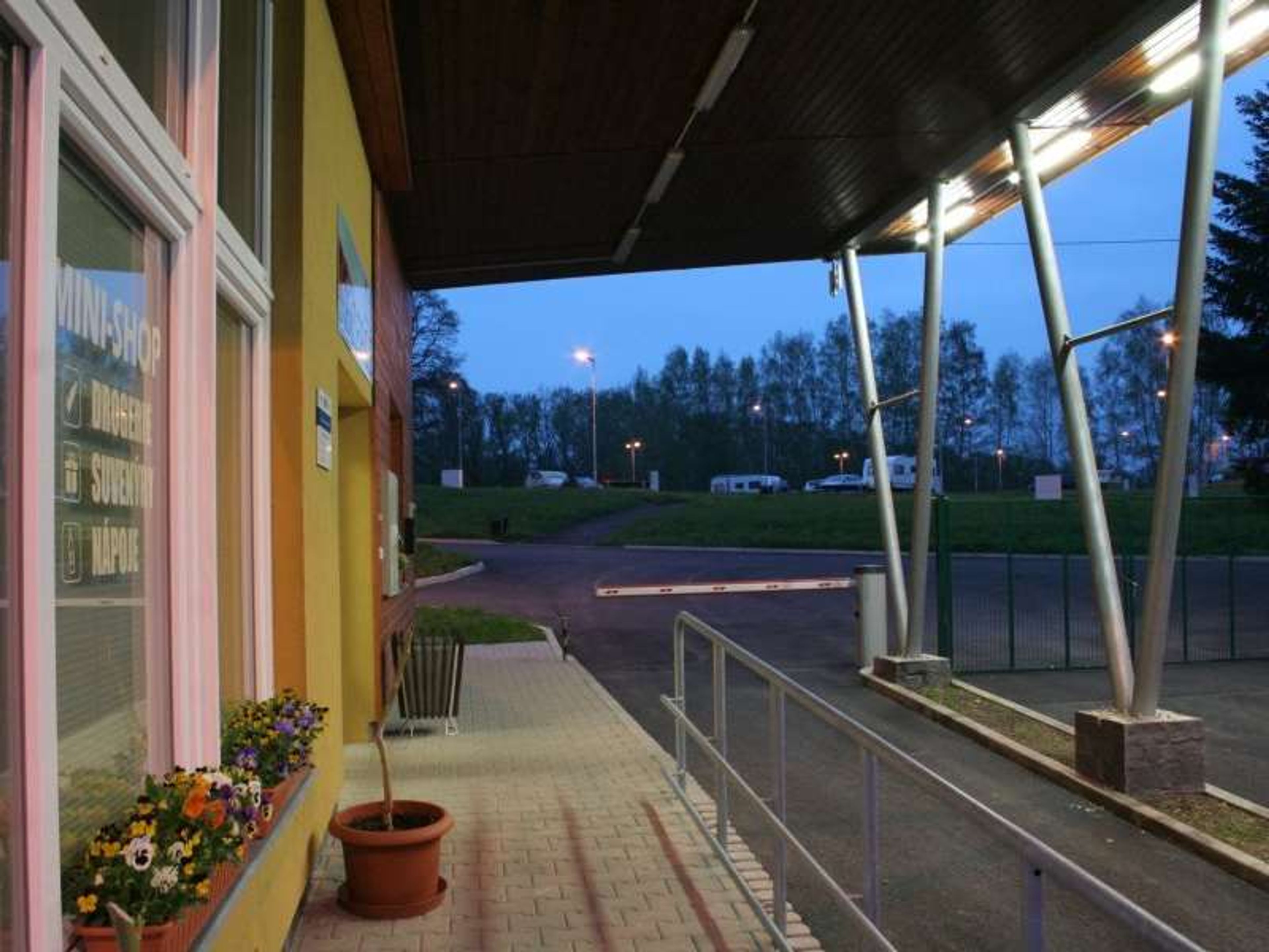 carousel-image-9