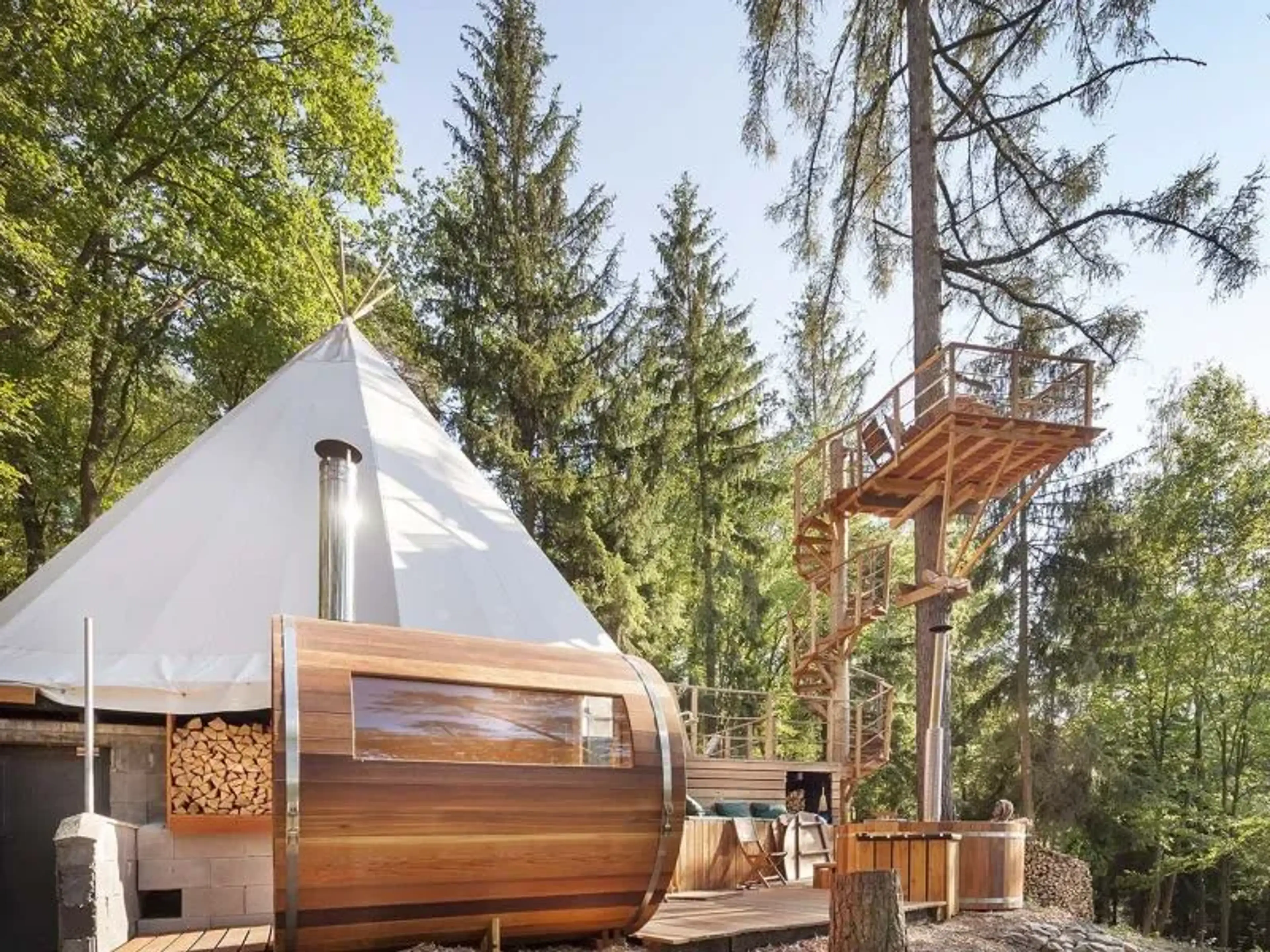 Glamping Pyskočely carousel-image-1