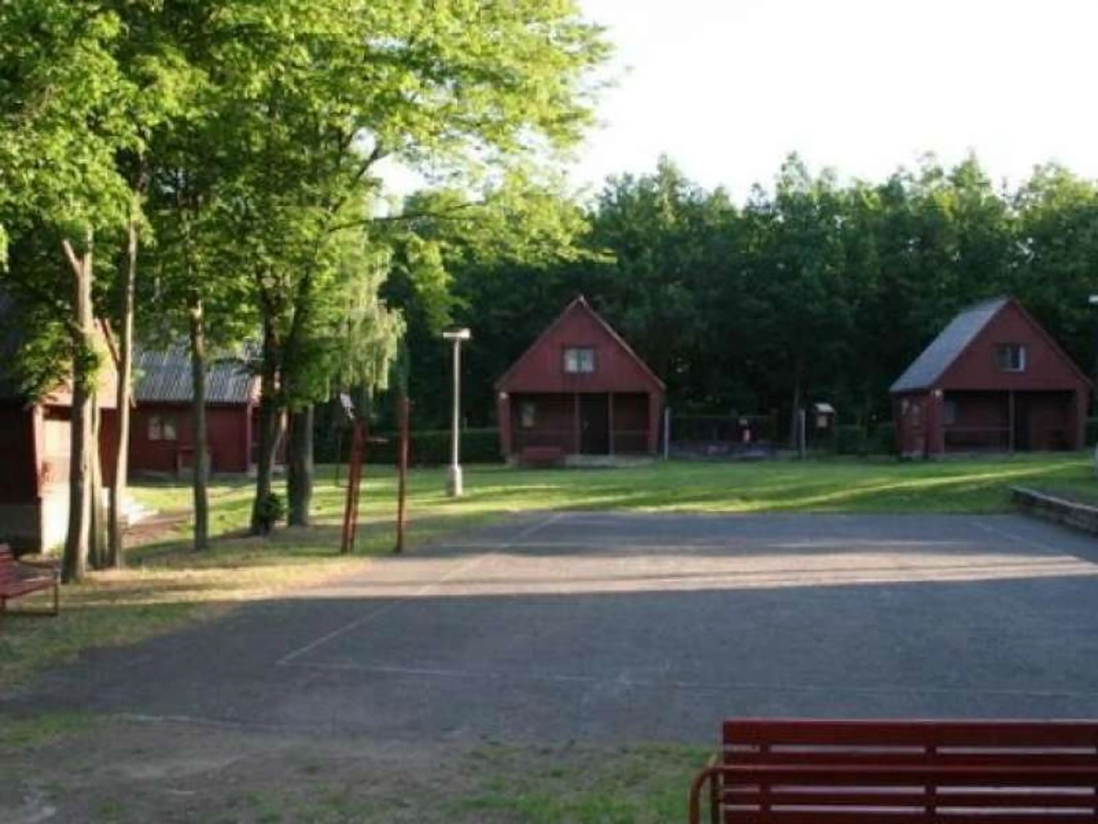 Rekreační středisko pod kempem carousel-image-8